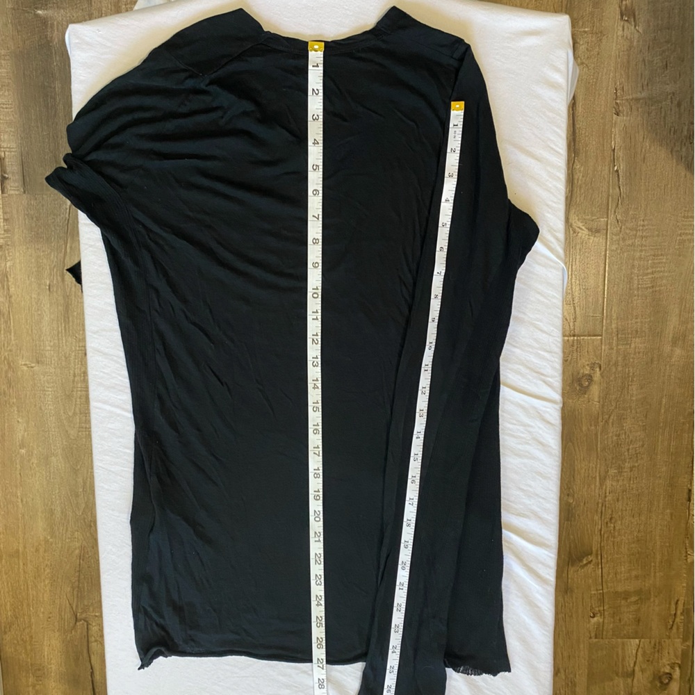 Julius men’s black long-sleeve T-shirt, Size 1 (~XS) - Picture 7 of 10